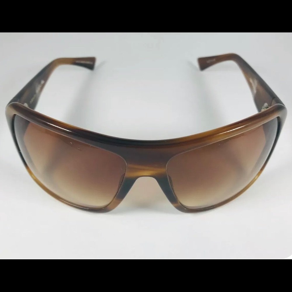 Blinde sunglasses by Richard Walker. Talk to me AST. Brown with case.